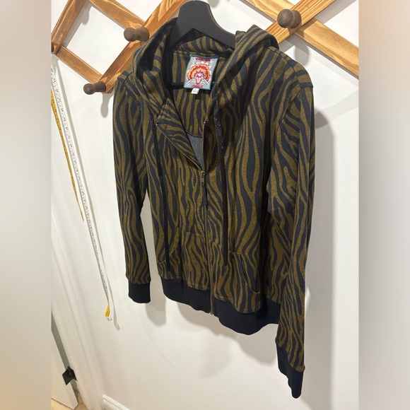 JOHNNY WAS ANIMAL PRINT ZIP UP HOODIE - Picture 5 of 8